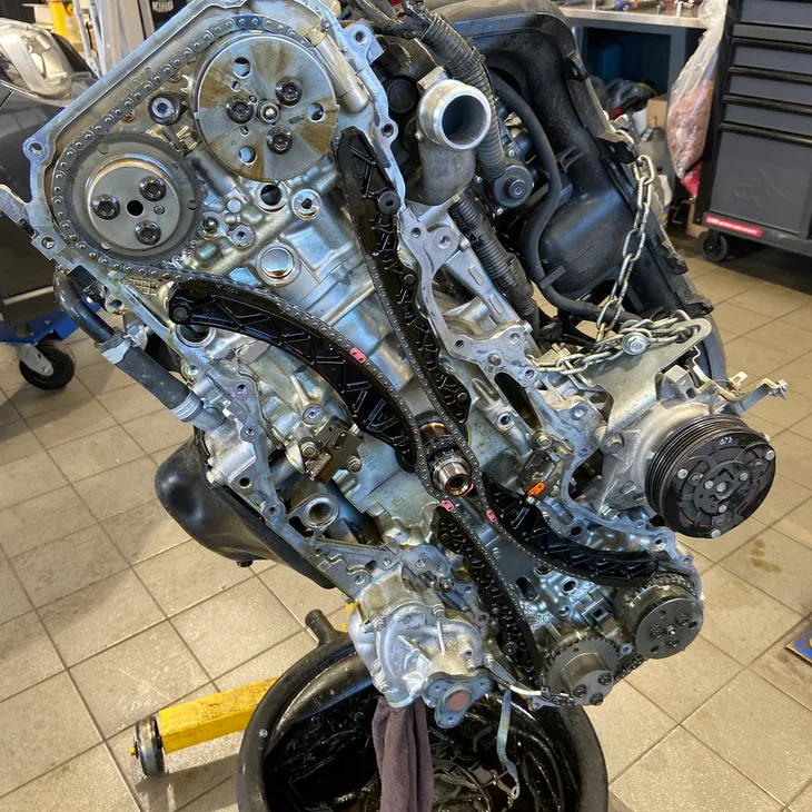 High-performance motorcycle engine with modifications